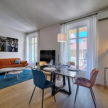 Superbe 2 Balcon, Coeur De Cannes- Centre A2b233 شقة *