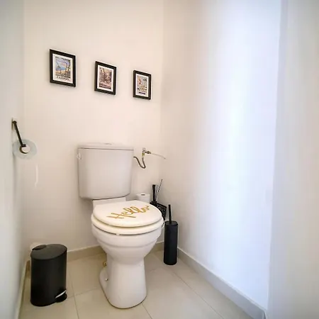 Superbe 2 Balcon, Coeur De Cannes- Centre A2b233 شقة *